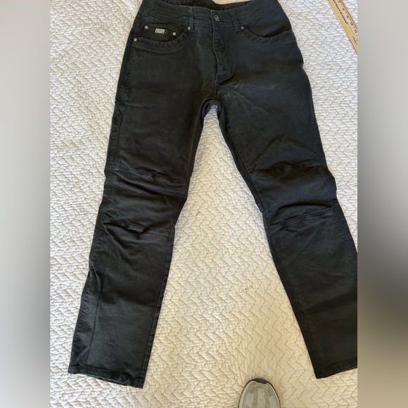 Kuhl Technical Pants Jeans Mens Size 32x32‎ RN#108846 color Black - Picture 2 of 10